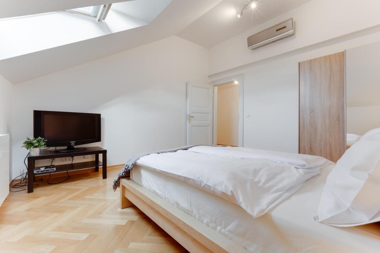 Jt'S Apartments Bilkova Str. Prága Kültér fotó