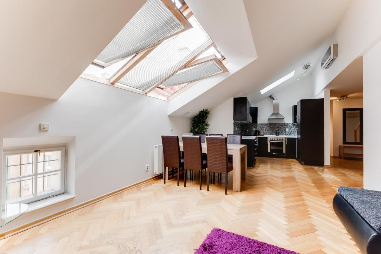 Jt'S Apartments Bilkova Str. Prága Kültér fotó