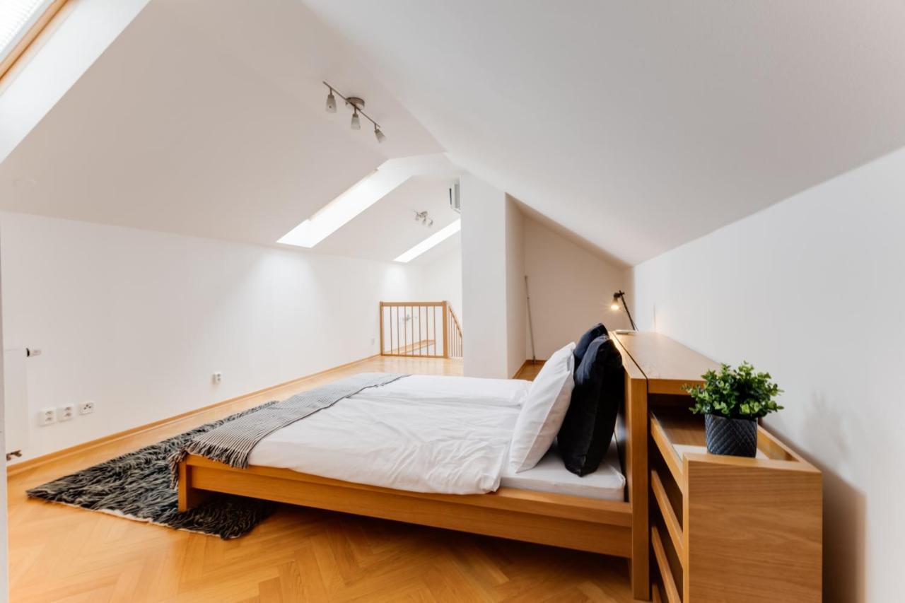 Jt'S Apartments Bilkova Str. Prága Kültér fotó